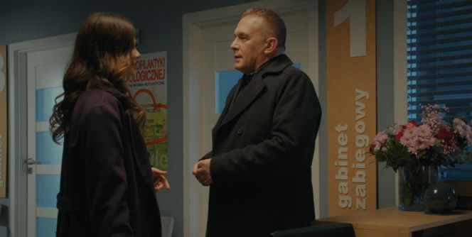 M jak miłość odc. 1926. Joanna (Dominika Sakowicz), Artur Rogowski (Robert Moskwa)