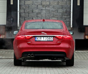 Jaguar XF 2.0 i4D 180 KM