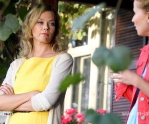 M jak miłość odc. 1034. Anna (Tamara Arciuch), Ewa (Dominika Kluźniak)