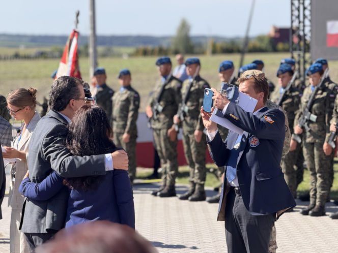 Michael Ollis patronem Centrum Kultury w Olesznie. To on ocalił życie Polaka w Afganistanie