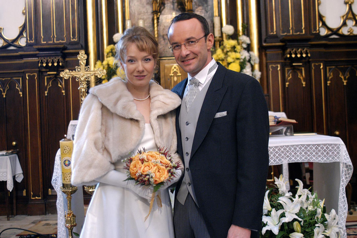 Kiedyś ten serial oglądała cała Polska. Jak zmienili się aktorzy „Pensjonatu pod Różą”?