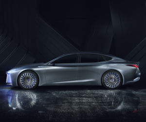 Lexus LS+