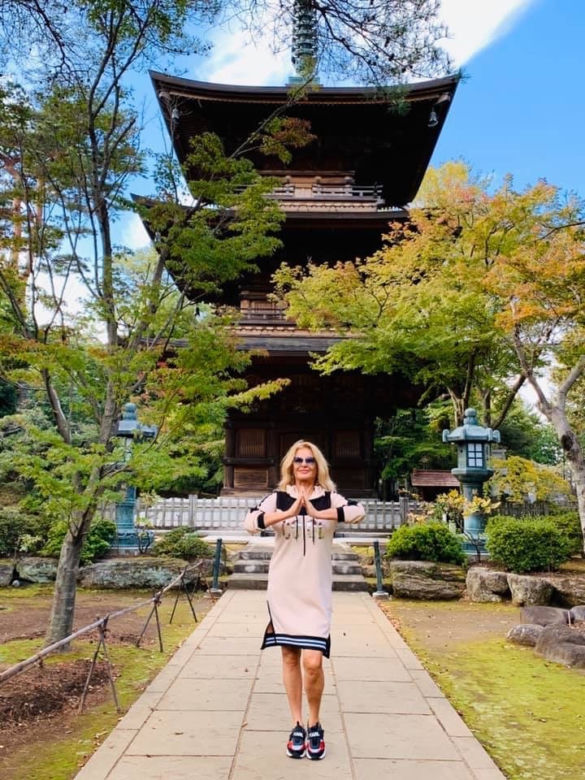 Majka Jeżowska bawi się z rodzina w Japonii