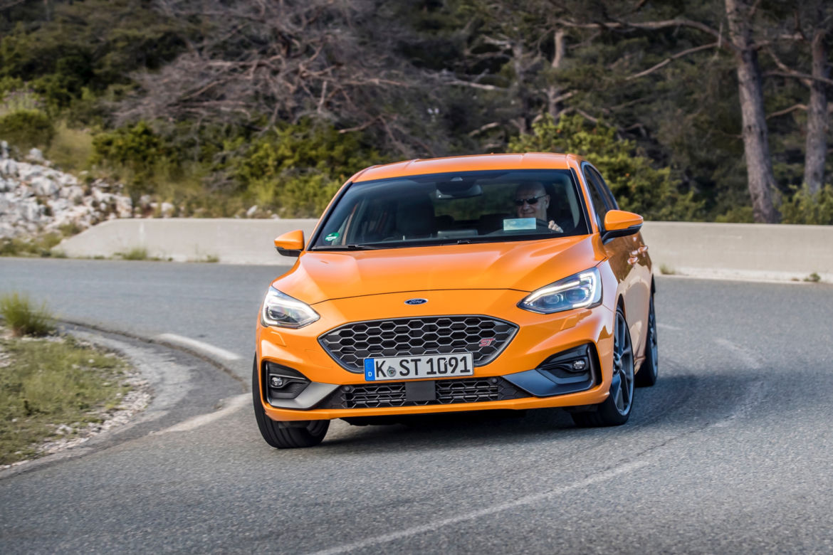 Ford Focus ST 2.3 EcoBoost 280 KM