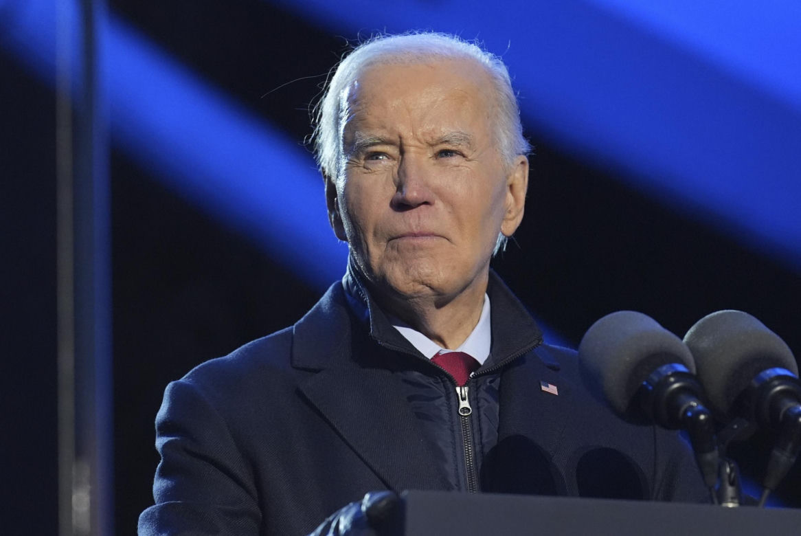 Biden ostatni raz zapala światła na choince przed Białym Domem