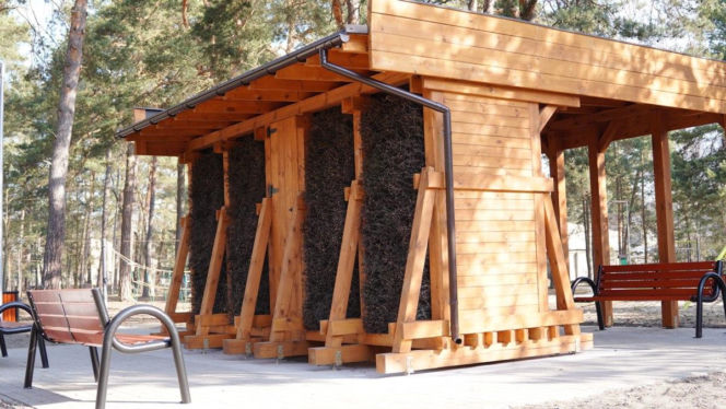 Tężnia solankowa na os. Bór w Skarżysku-Kamiennej