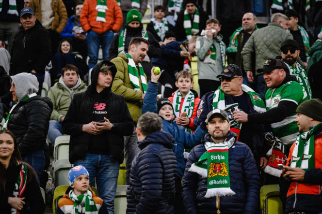 Lechia Gdańsk - Piast Gliwice: Zdjęcia kibiców z meczu 29. kolejki PKO BP Ekstraklasy