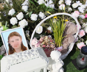 Pożegnali 13-letnią Oliwkę, która zginęła na Malcie. Ten szczegół na jej grobie wyciska łzy