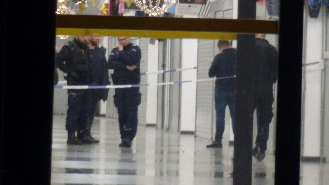  Brutalny atak nożem na Marywilskiej. Sprawca uciekł 
