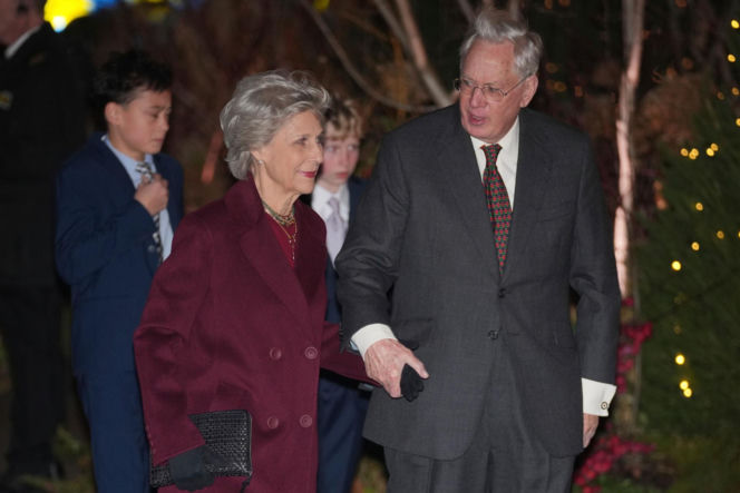 Kate i William z dziećmi na świątecznym koncercie