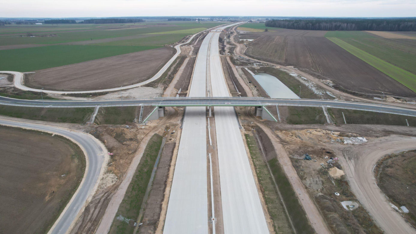 Na A2 praca wre! Zobacz postępy budowlańców na odcinku Siedlce - Biała Podlaska