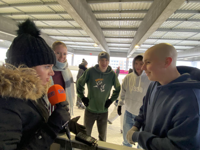 Kryte lodowisko przy Hali Urania