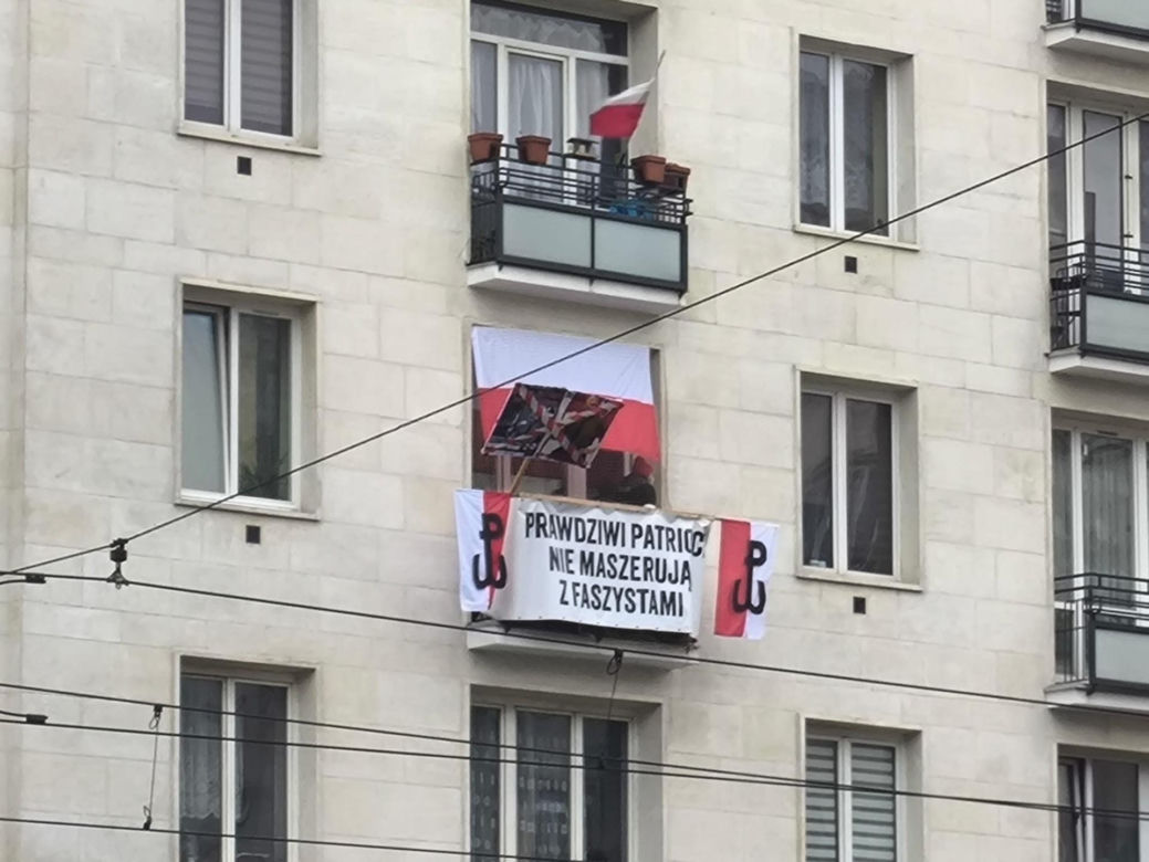 Marsz Niepodległości 2025 na żywo. Relacja z Warszawy. "Chcę zobaczyć Polskę samodzielną i niezakompleksioną"
