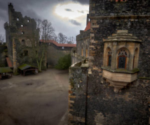 To jeden z najpiękniejszych zamków w Polsce. Mało kto wie, że zbudowano go na…wygasłym wulkanie