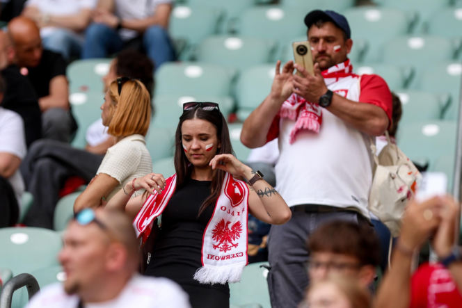 Polska - Ukraina. Tłumy kibiców na trybunach. Znajdź się na zdjęciu!