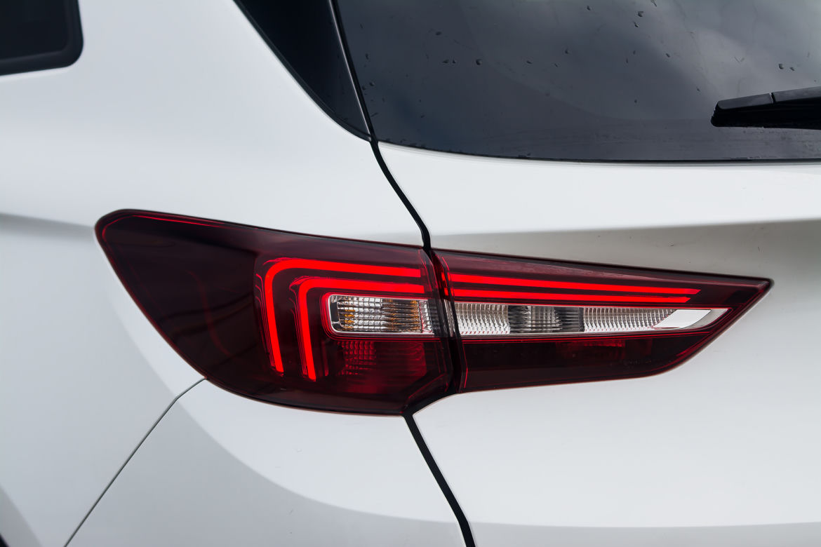 Opel Grandland X 1.2 Turbo 130 KM M6 Elite