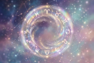 Horoskop na dziś, 13 lipca - gwiazdy zapraszają do uwolnienia przeszłości, ten dzień przyniesie Ci cenną lekcję o wewnętrznym spokoju