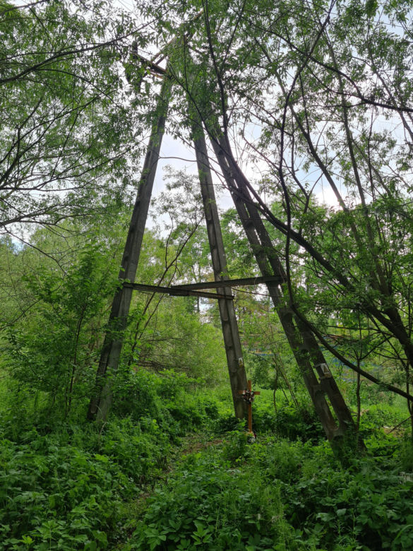 Krosno. Wiktor zginął rażony prądem. Wspiął się na słup energetyczny [GALERIA]
