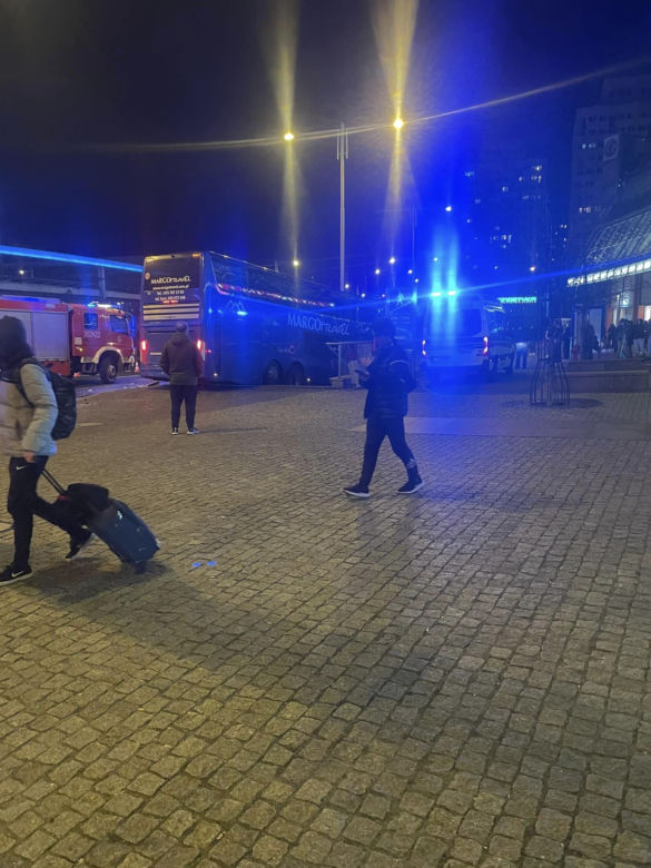 Wrocław. Autobus wjechał w przejście podziemne na rondzie Reagana