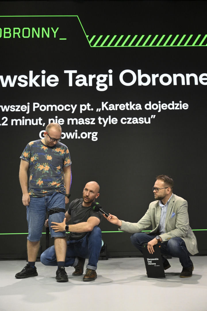 Warszawskie Targi Obronne. Scena Biała Blok z Pierwszej Pomocy pt. „Karetka dojedzie za 12 minut, nie masz tyle czasu”