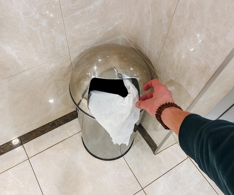 Śmietnik w łazience