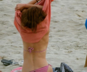 Dzień Dobry Chałupy! Anna Kalczyńska na plaży
