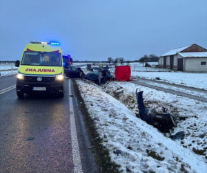 Czołowe zderzenie w Emilcinie. Zginął 34-letni kierowca seata