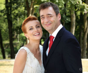 Barwy szczęścia odc. 1376. Marta Walawska (Katarzyna Zielińska), Artur Chowański (Jacek Rozenek)