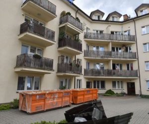 Piorun uderzył w blok i zniszczył nam mieszkania