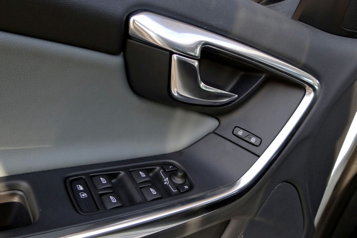 Volvo V60 D5 AWD Polestar 