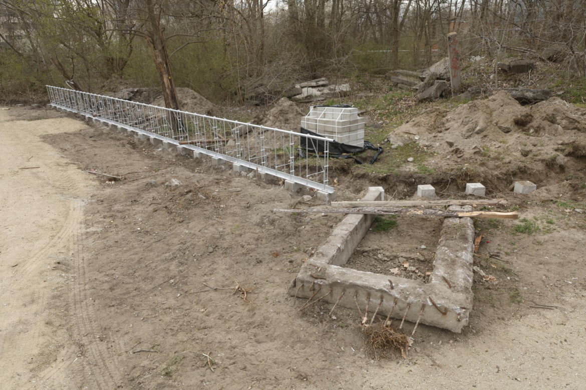 W Warszawie powstaje drugie "lapidarium". Miasto nie usunie betonowych odpadów. "To artefakty"