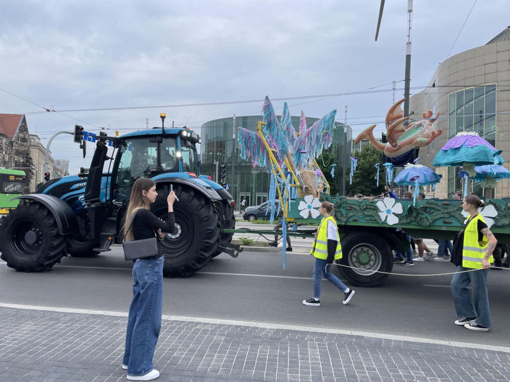 Studenci przejęli Poznań. Zobaczcie jak wyglądał Pochód Juwenaliowy 2024!