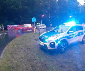 Potworny wypadek w Pilawie  pod Piasecznem. Jedna osoba nie żyje