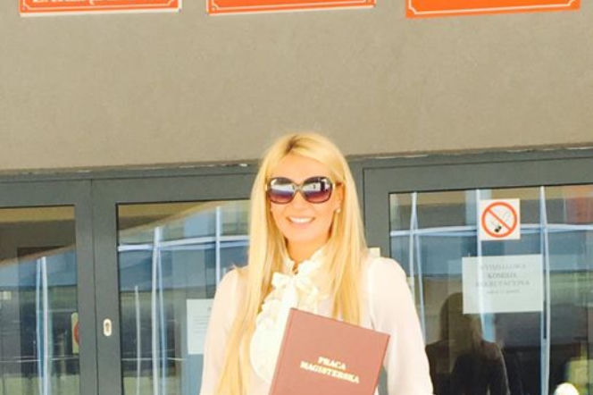 Kamasutra skończyła studia!