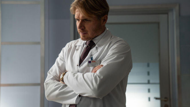 Na dobre i na złe odc. 979. Maks Beger (Tomasz Ciachorowski)