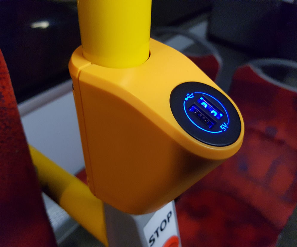 Padła bateria w smartfonie? Podładuj ją w autobusie