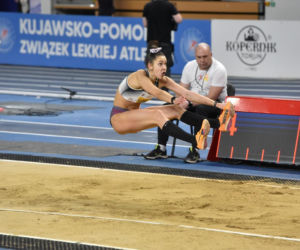 Halowe mistrzostwa Polski w Kujawsko-Pomorskiej Arenie Toruń. Zdjęcia kibiców i zawodników