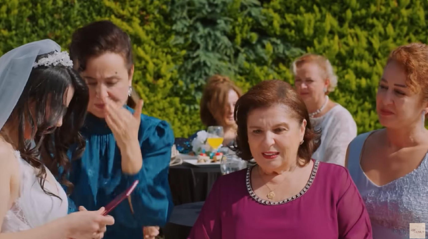 Miłość i nadzieja odc. 274. Bahar, Naciye, Cavidan, Hulya