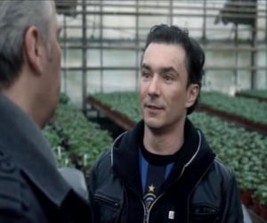 Krew z krwi odcinek 1. Wiktor (Andrzej Andrzejewski), Marek (Zbigniew Stryj)
