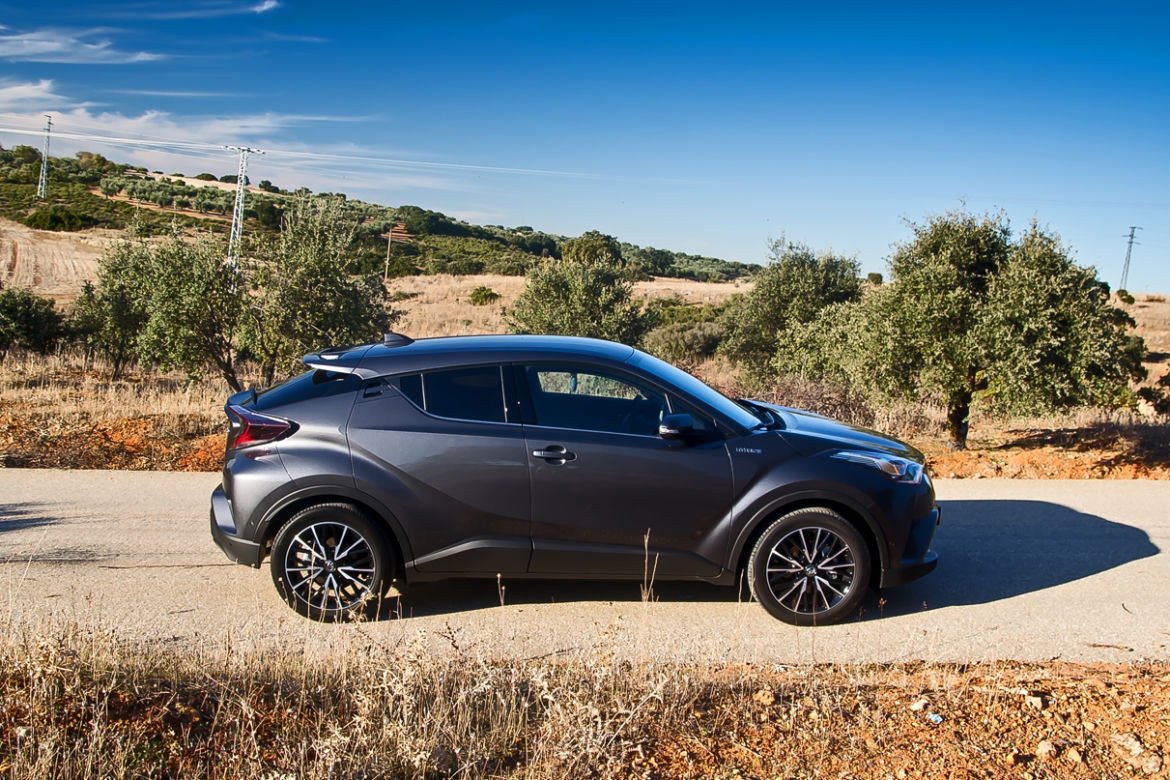 Toyota C-HR Hybrid