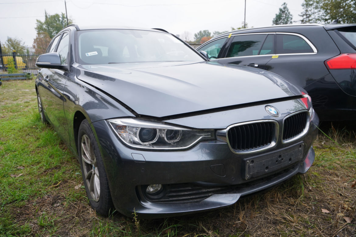 BMW 316. Cena wywoławcza - 19 500 zł