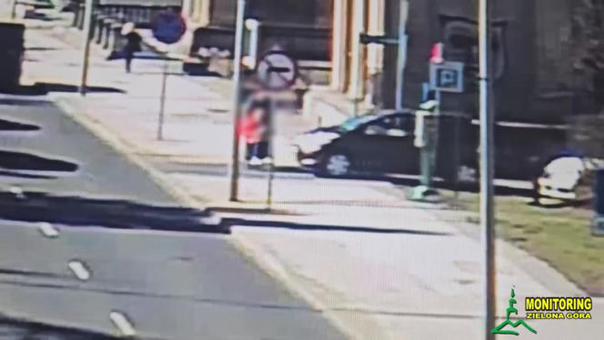 Potrącenie kobiety na wózku inwalidzkim