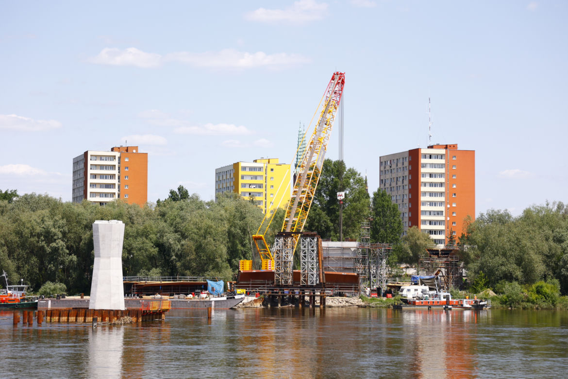 Kładka pieszo-rowerowa w Warszawie