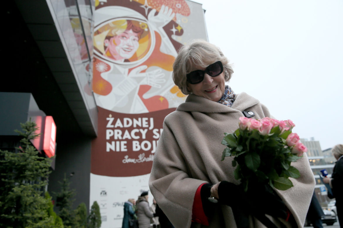 Tym muralem oddano hołd pamięci Ireny Kwiatkowskiej. Aktorka miała wielkie marzenie przed śmiercią