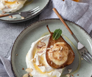 Pieczona ricotta z miodem i ziołami – wielkanocna przystawka, która znika szybciej niż jajka