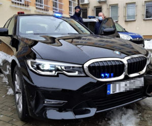 Nieoznakowany radiowóz BMW Serii 3 (G20) 