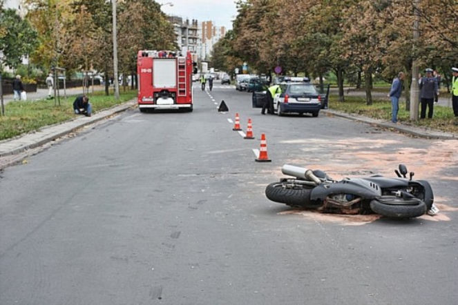 harley potrącił pieszego