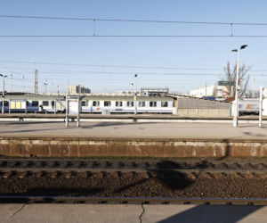 Warszawa. Wojsko na stacjach kolejowych