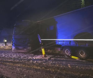 Kolizja TIR-ów na DK 8