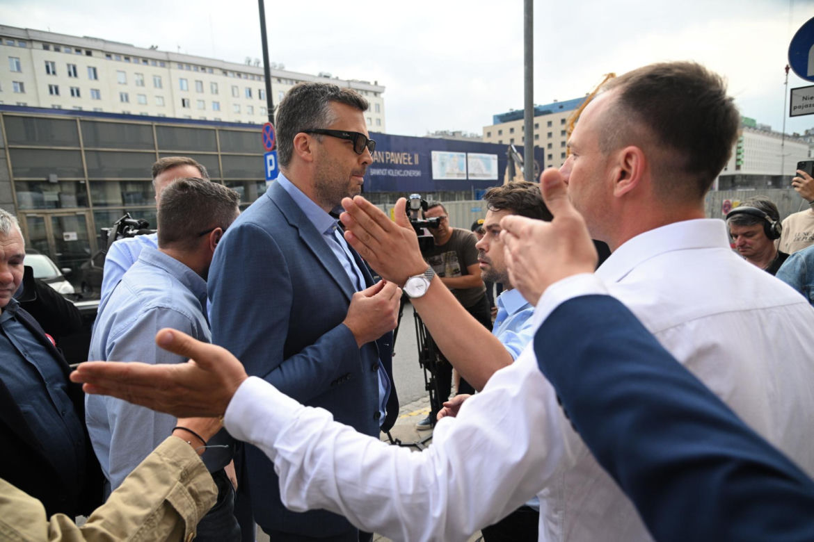 Atak polityków KO na Michała Rachonia